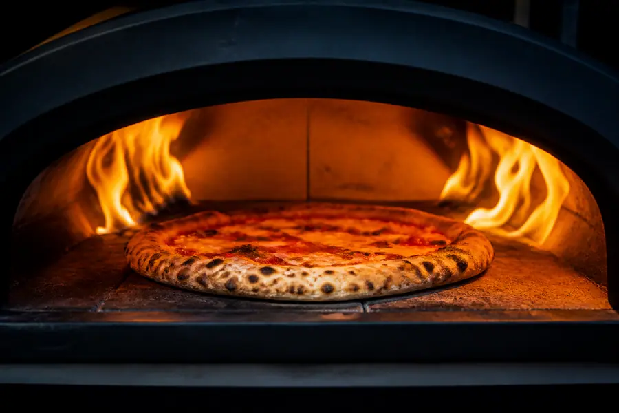 Pizza pečená v peci